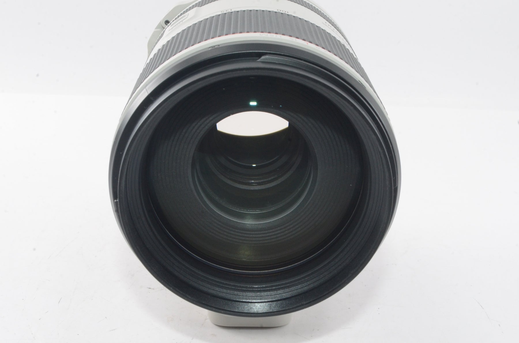 【ほぼ新品】キヤノン RFレンズ RF70-200mm F2.8 L IS USM