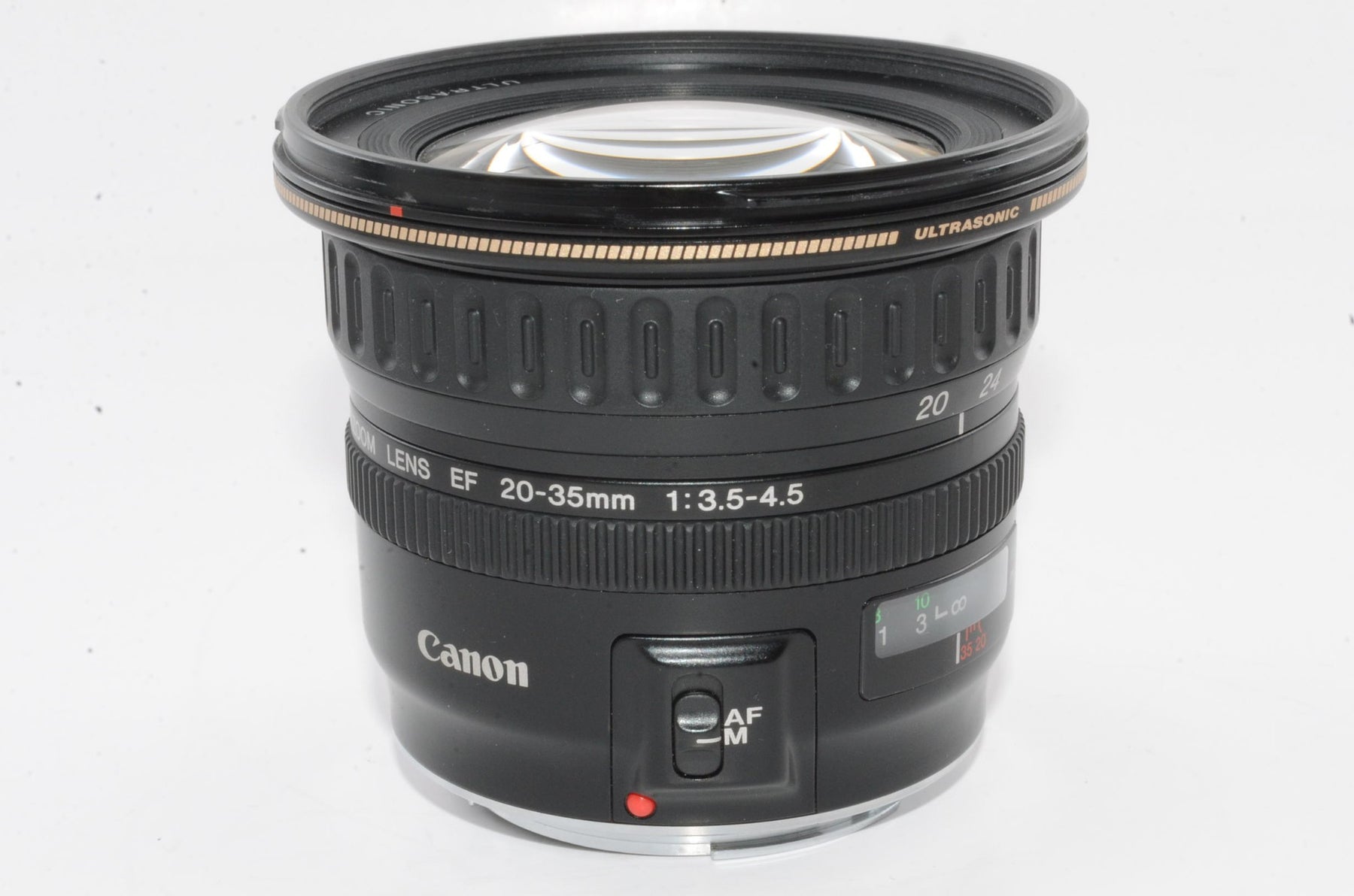 【外観特上級】Canon EF レンズ 20-35mm F3.5-4.5 USM