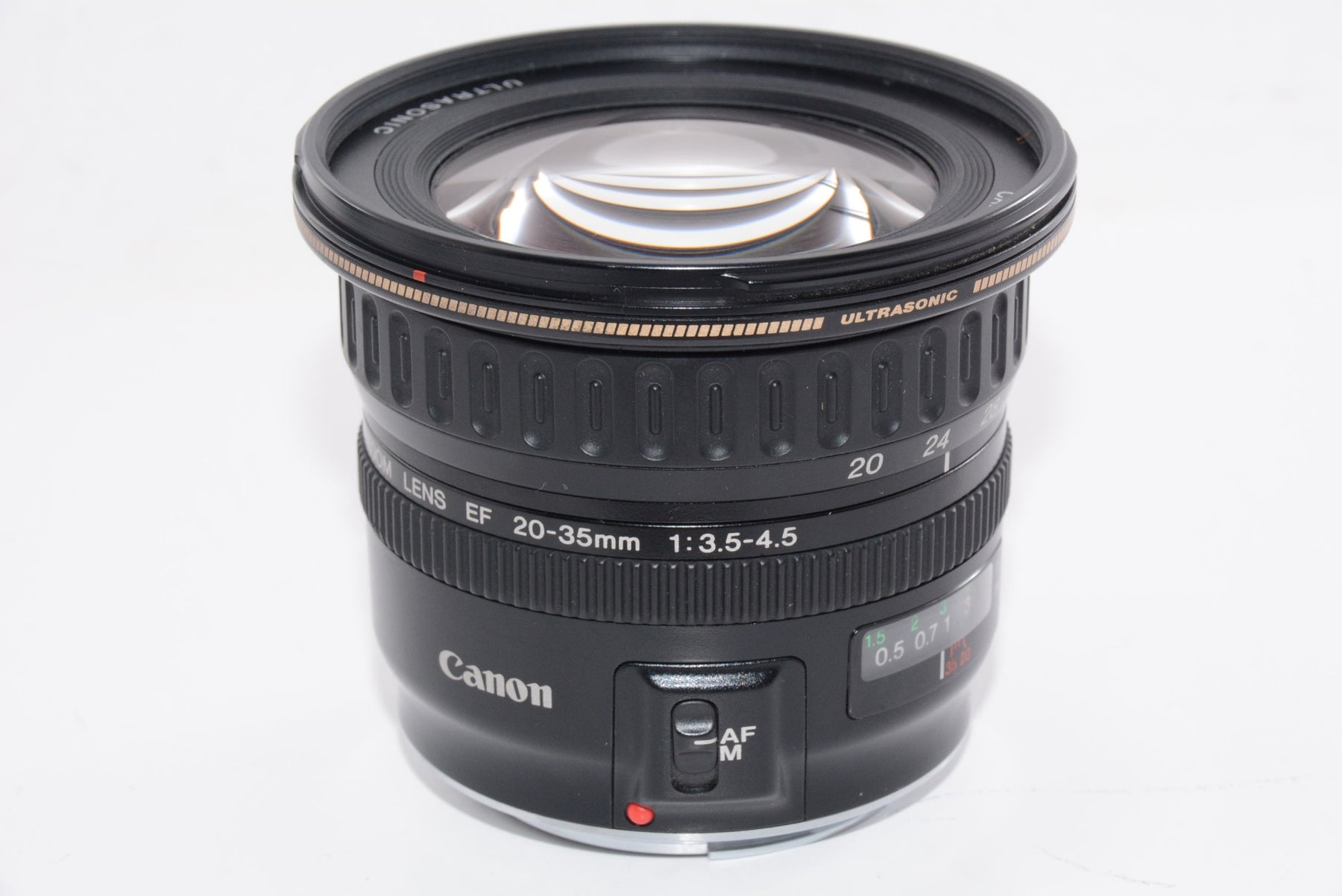 【外観並級】Canon EF レンズ 20-35mm F3.5-4.5 USM