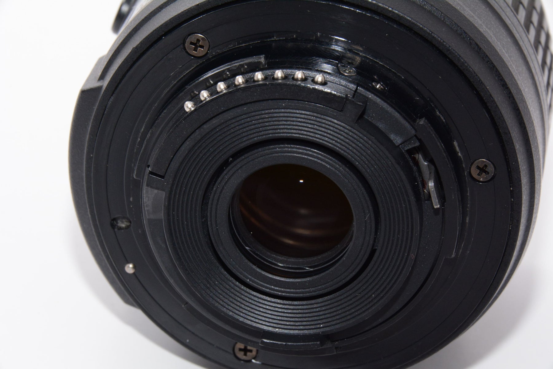 【外観並級】Nikon 標準ズームレンズ AF-S DX NIKKOR 18-55mm f/3.5-5.6G VR II