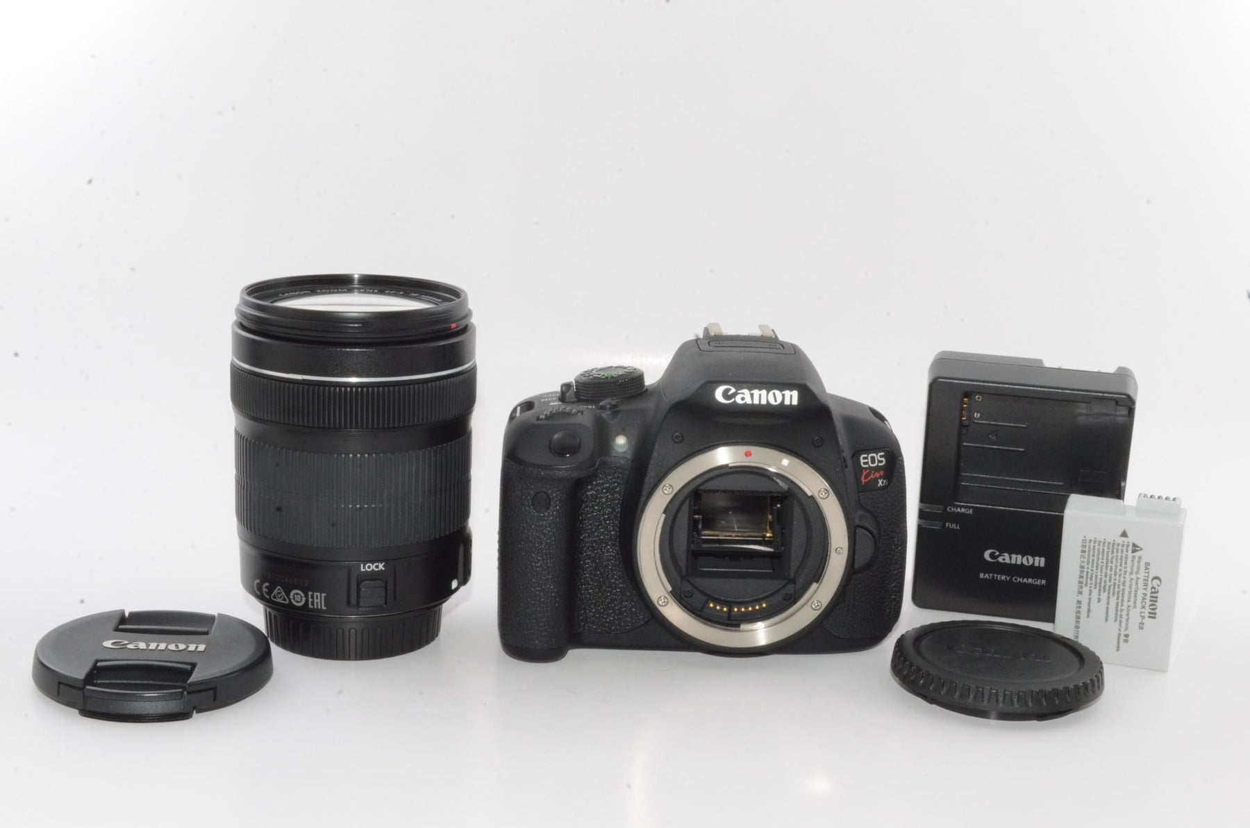 【外観並級】Canon EOS Kiss X7i  EF-S18-135mm