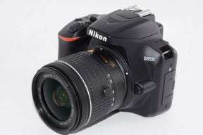 【外観特上級】Nikon デジタル一眼レフカメラ D3500 AF-P 18-55 VR レンズキット D3500LK
