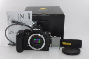 【ほぼ新品】Nikon ミラーレス一眼 Z50II ボディ APS-C Zマウント