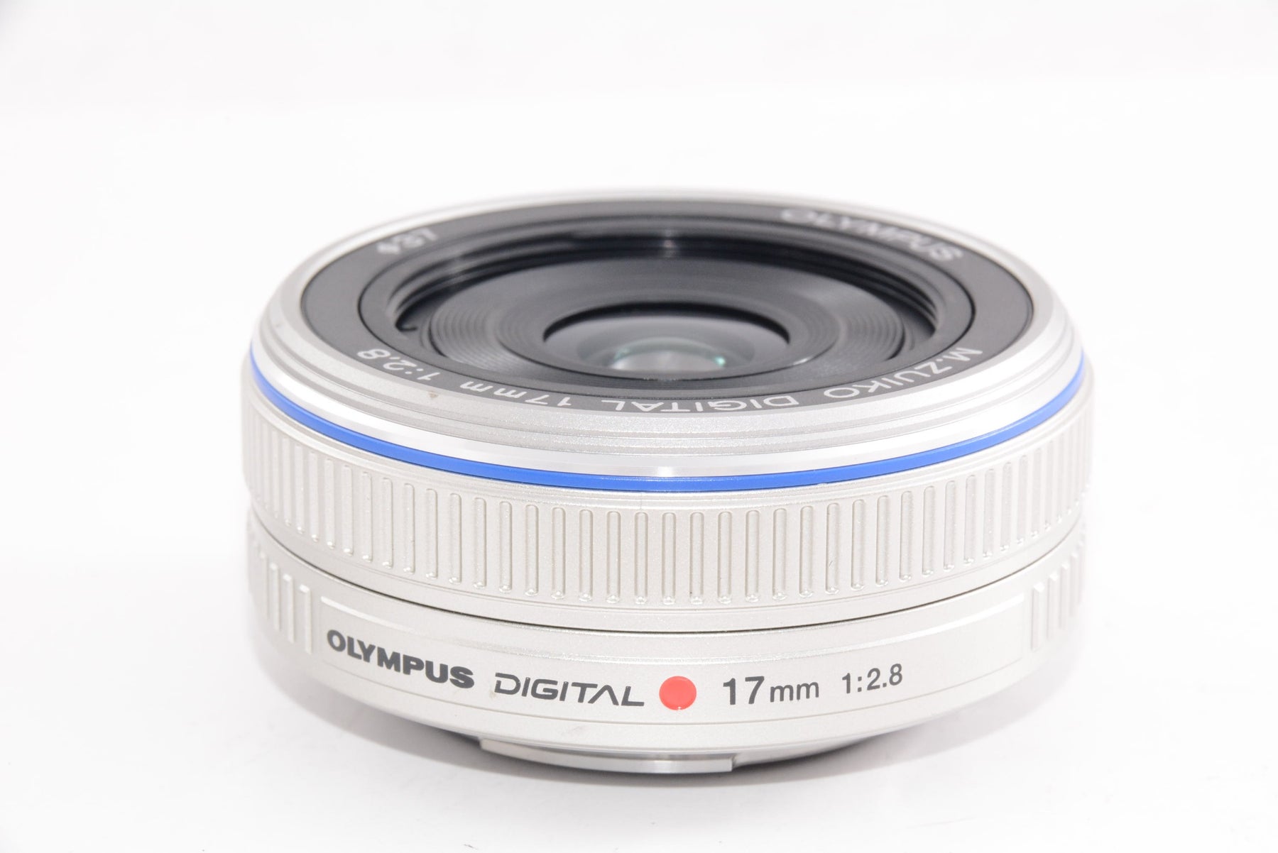 【外観特上級】OLYMPUS パンケーキレンズ M.ZUIKO DIGITAL 17mm F2.8 シルバー