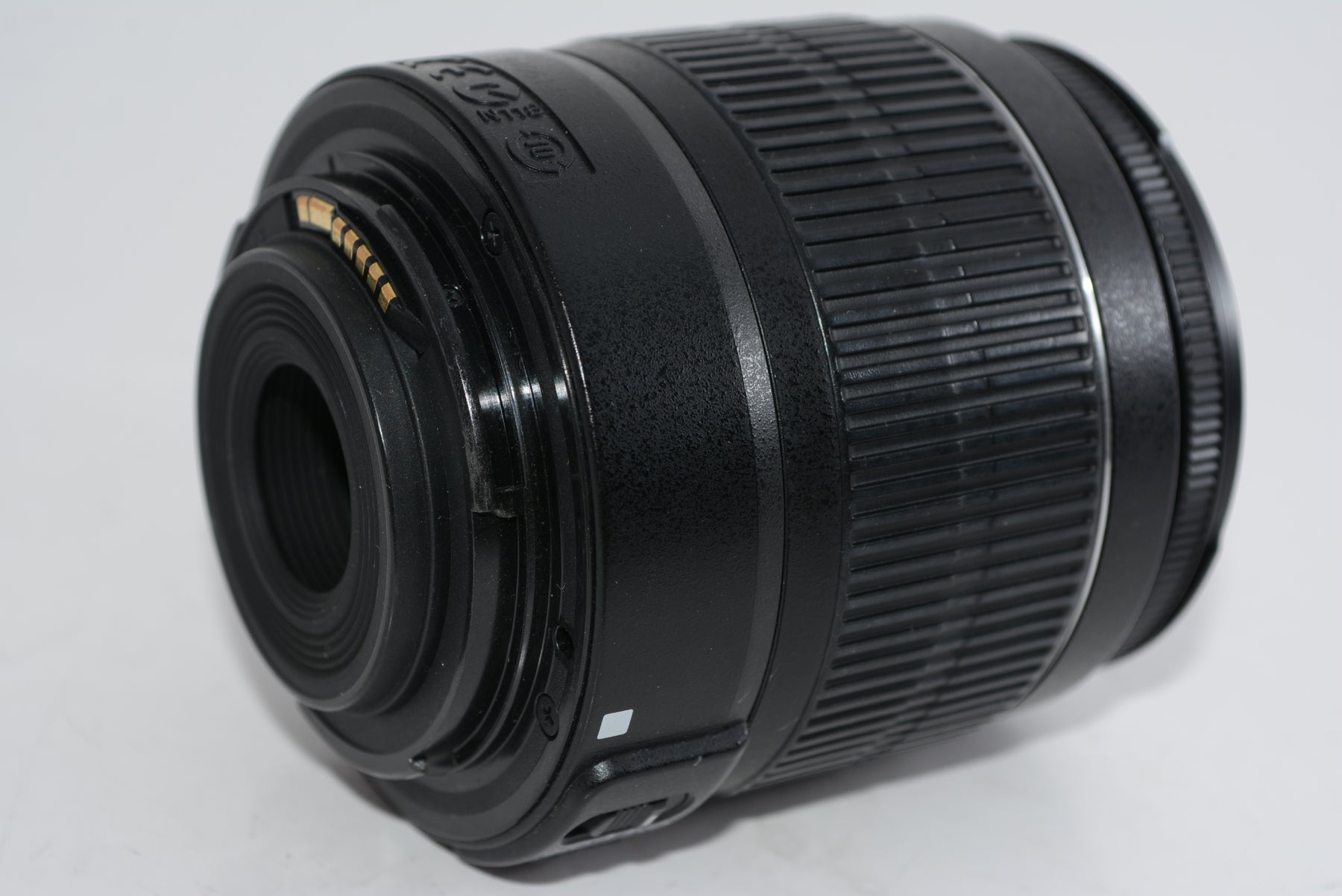 【外観並級】Canon 標準ズームレンズ EF-S18-55mm F3.5-.5.6 IS II
