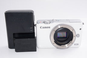 【外観並級】Canon ミラーレス一眼カメラ EOS M10 ボディ(ホワイト)