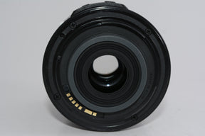 【外観特上級】Canon 標準ズームレンズ EF-S18-55mm F3.5-5.6 IS