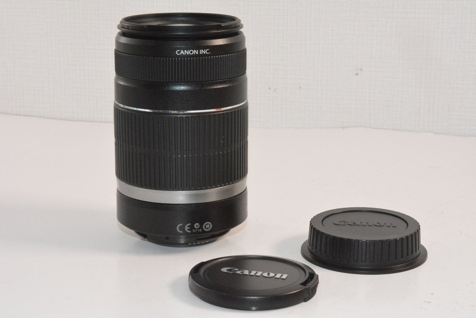 【外観特上級】Canon 望遠レンズ EF-S55-250mm F4-5.6 IS