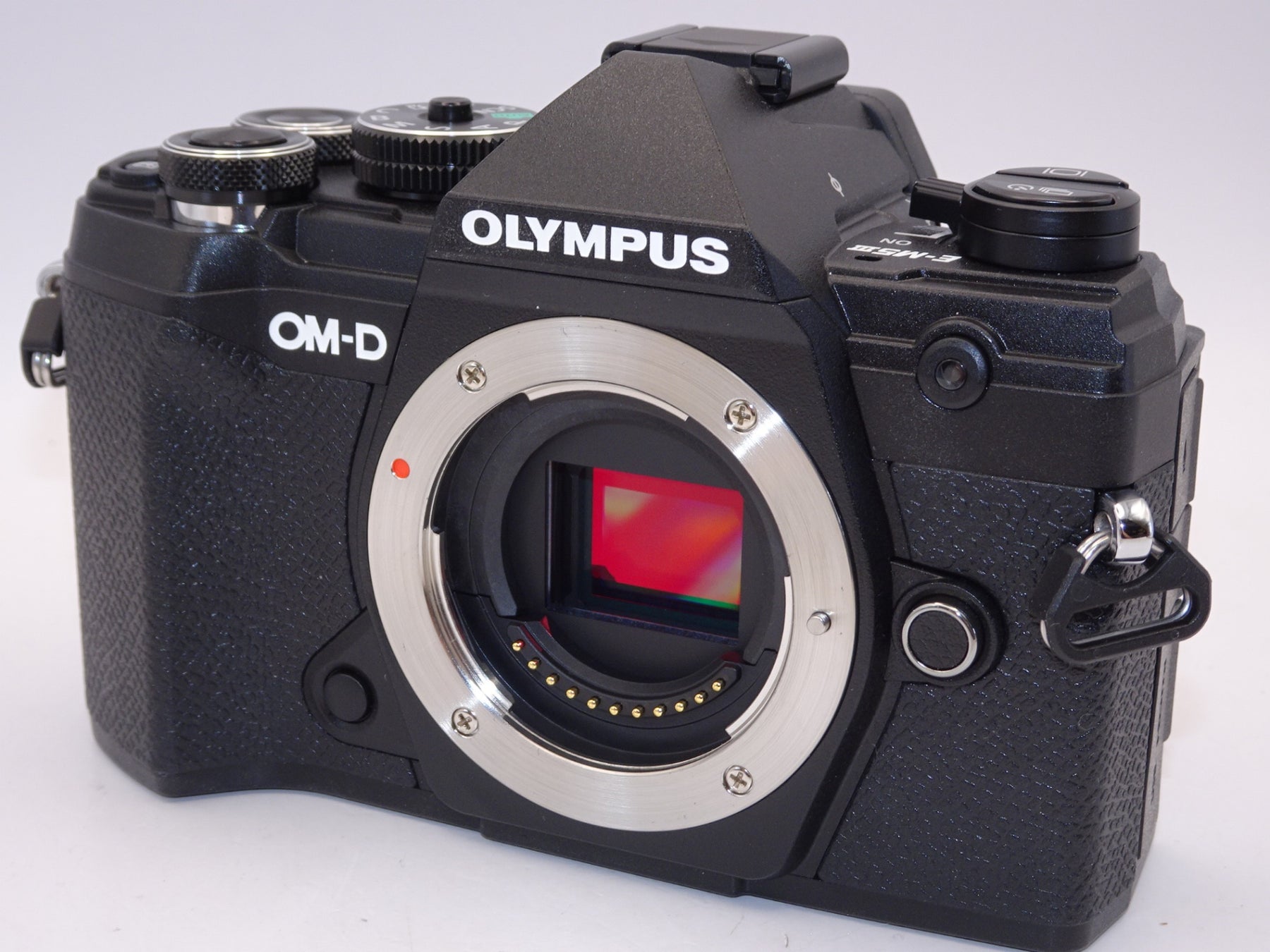 【外観特上級】OLYMPUS ミラーレス一眼カメラ OM-D E-M5 MarkIII 14-150mmIIレンズキット ブラック