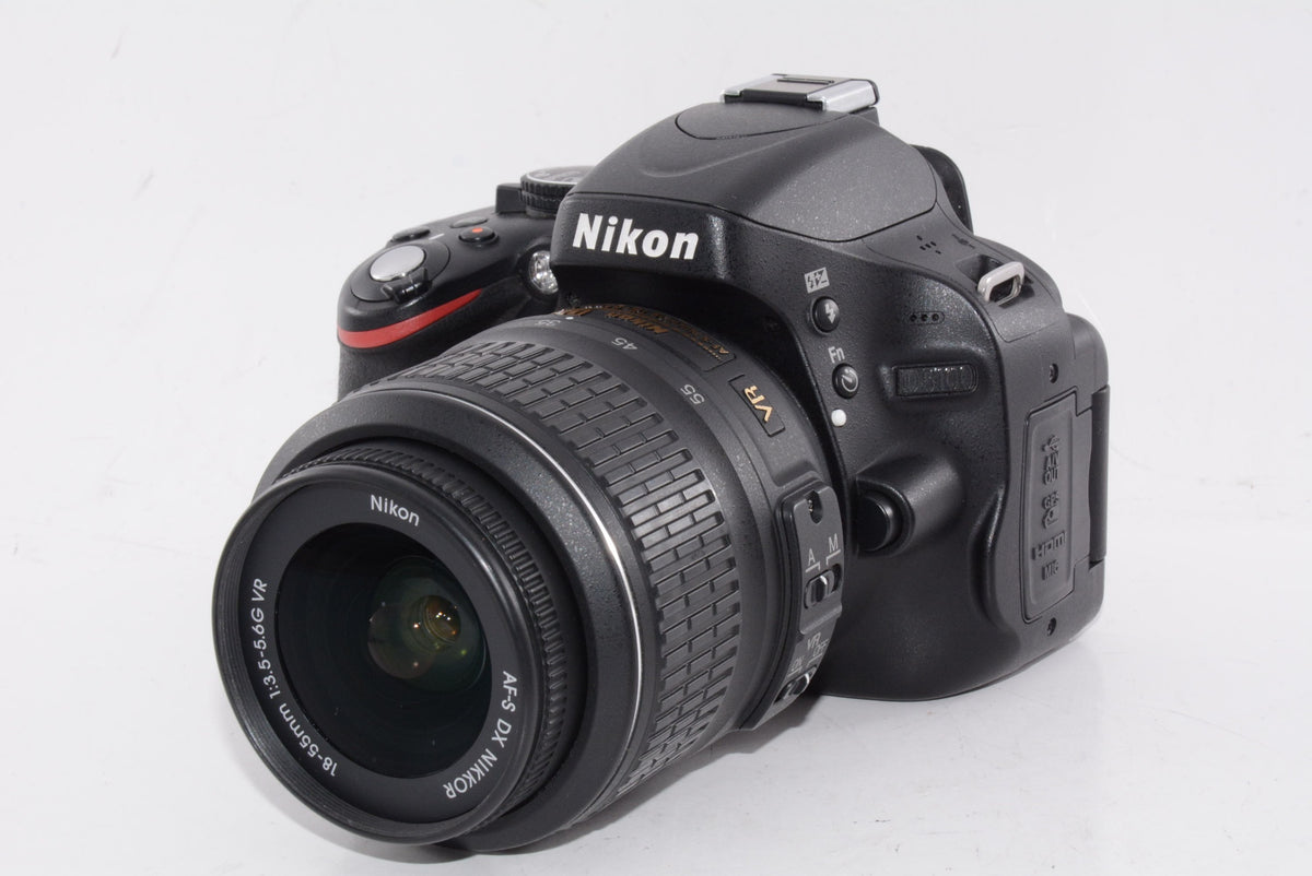 【外観特上級】Nikon デジタル一眼レフカメラ D5100 18-55VR レンズキット