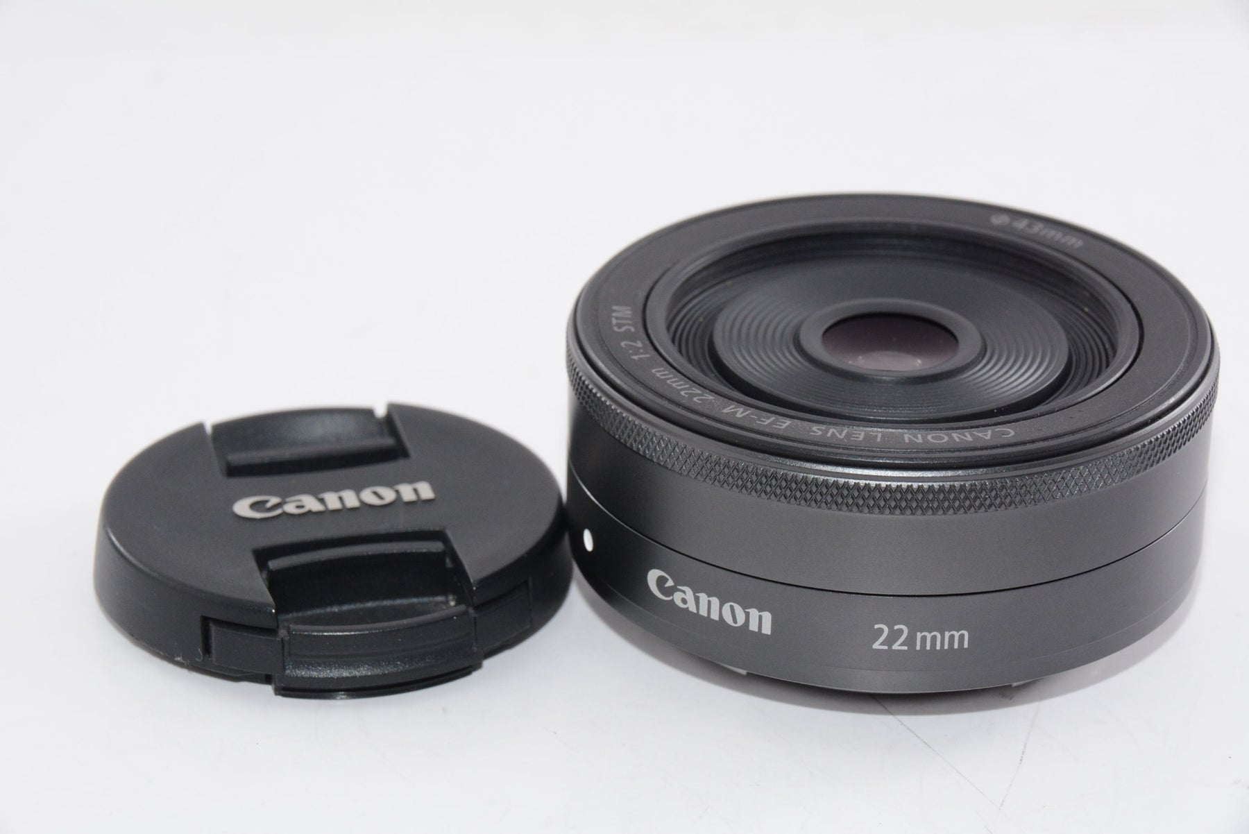 【外観特上級】Canon EF-M22mm F2 STM ミラーレス一眼対応