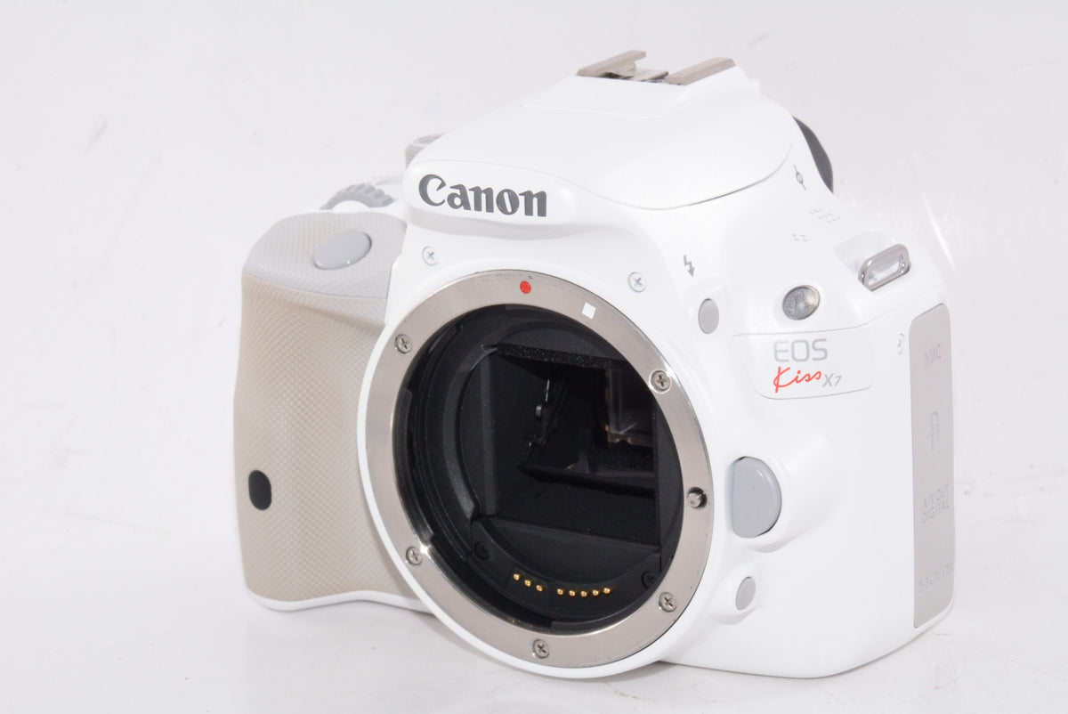 【外観特上級】Canon デジタル一眼レフカメラ EOS Kiss X7(ホワイト) ダブルレンズキット2
