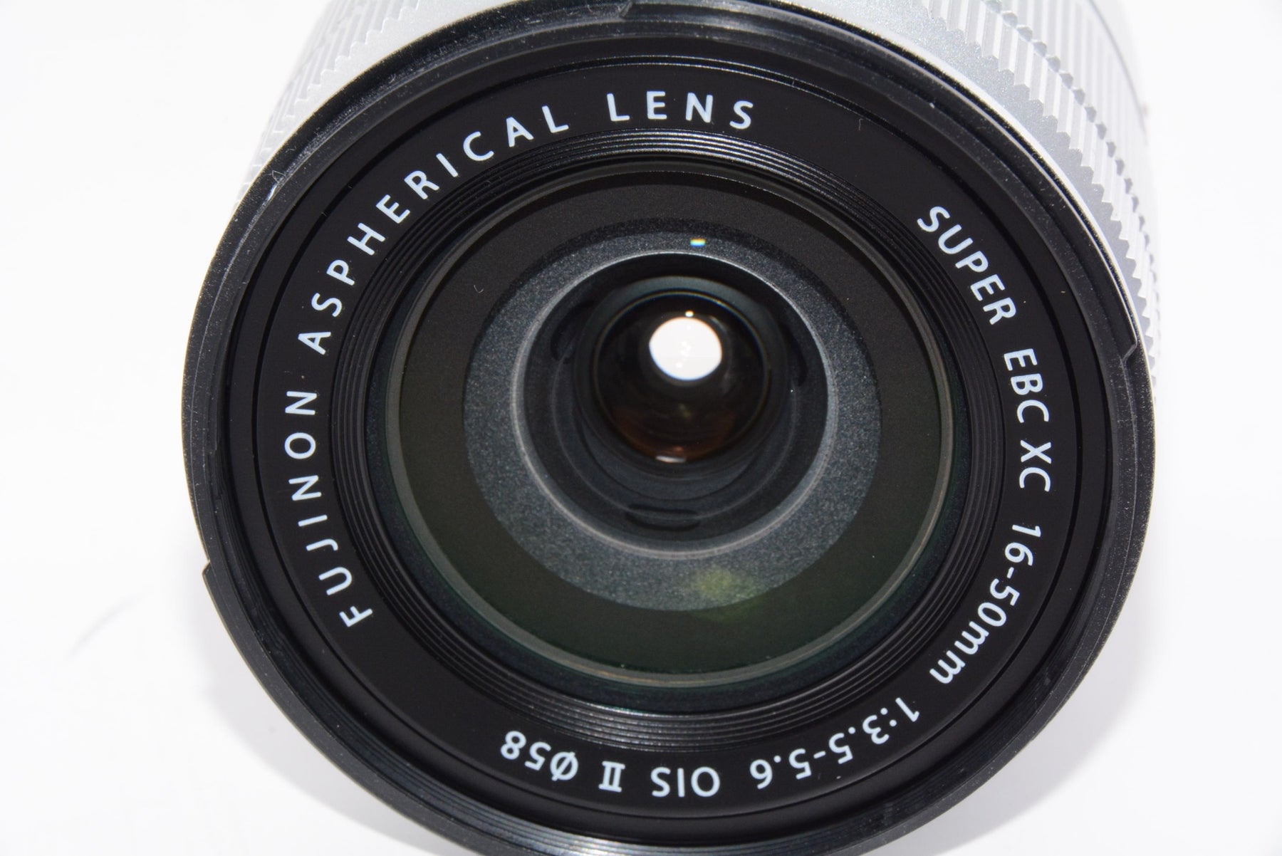 【外観特上級】FUJIFILM 標準ズームレンズ XC16-50mmF3.5-5.6 OIS II S シルバー