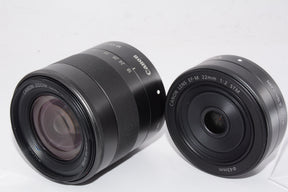 【外観特上級】Canon ミラーレス一眼カメラ EOS M ダブルレンズキット EF-M18-55mm F3.5-5.6 IS STM/EF-M22mm F2 STM付属 ホワイト EOSMWH-WLK