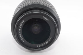 【外観特上級】Nikon 標準ズームレンズ AF-S DX NIKKOR 18-55mm f3.5-5.6G VR