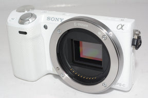 【外観特上級】SONY ミラーレス一眼カメラ NEX-5T ダブルズームレンズキット(ホワイト)