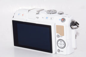 【外観特上級】OLYMPUS ミラーレス一眼 PEN Lite E-PL5 ボディ ホワイト