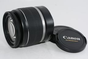 【外観特上級】Canon 標準ズームレンズ EF-S18-55mm F3.5-5.6 IS