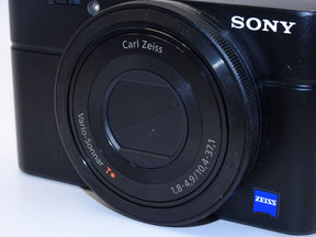 【外観特上級】SONY デジタルカメラ DSC-RX100 1.0型センサー F1.8レンズ搭載 ブラック Cyber-shot DSC-RX100