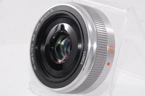 【外観特上級】パナソニック 単焦点レンズ マイクロフォーサーズ用 ルミックス G 20mm/F1.7 II ASPH. シルバー H-H020A-S
