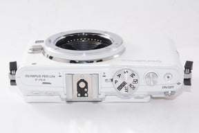 【外観並級】OLYMPUS ミラーレス一眼 PEN Lite E-PL6 ボディ ホワイト E-PL6 BODY WHT