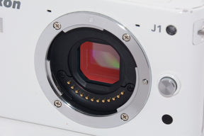 【外観並級】Nikon ニコン ミラーレス一眼カメラ Nikon 1 J1 ボディ ホワイト
