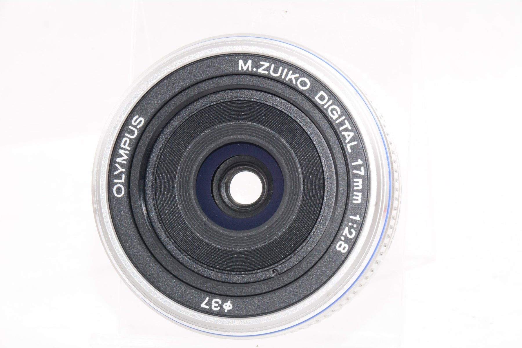 【外観特上級】OLYMPUS パンケーキレンズ M.ZUIKO DIGITAL 17mm F2.8 シルバー