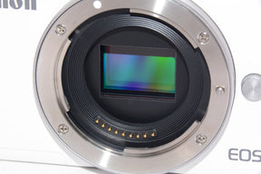 【外観並級】Canon ミラーレス一眼カメラ EOS M10 ボディ(ホワイト)