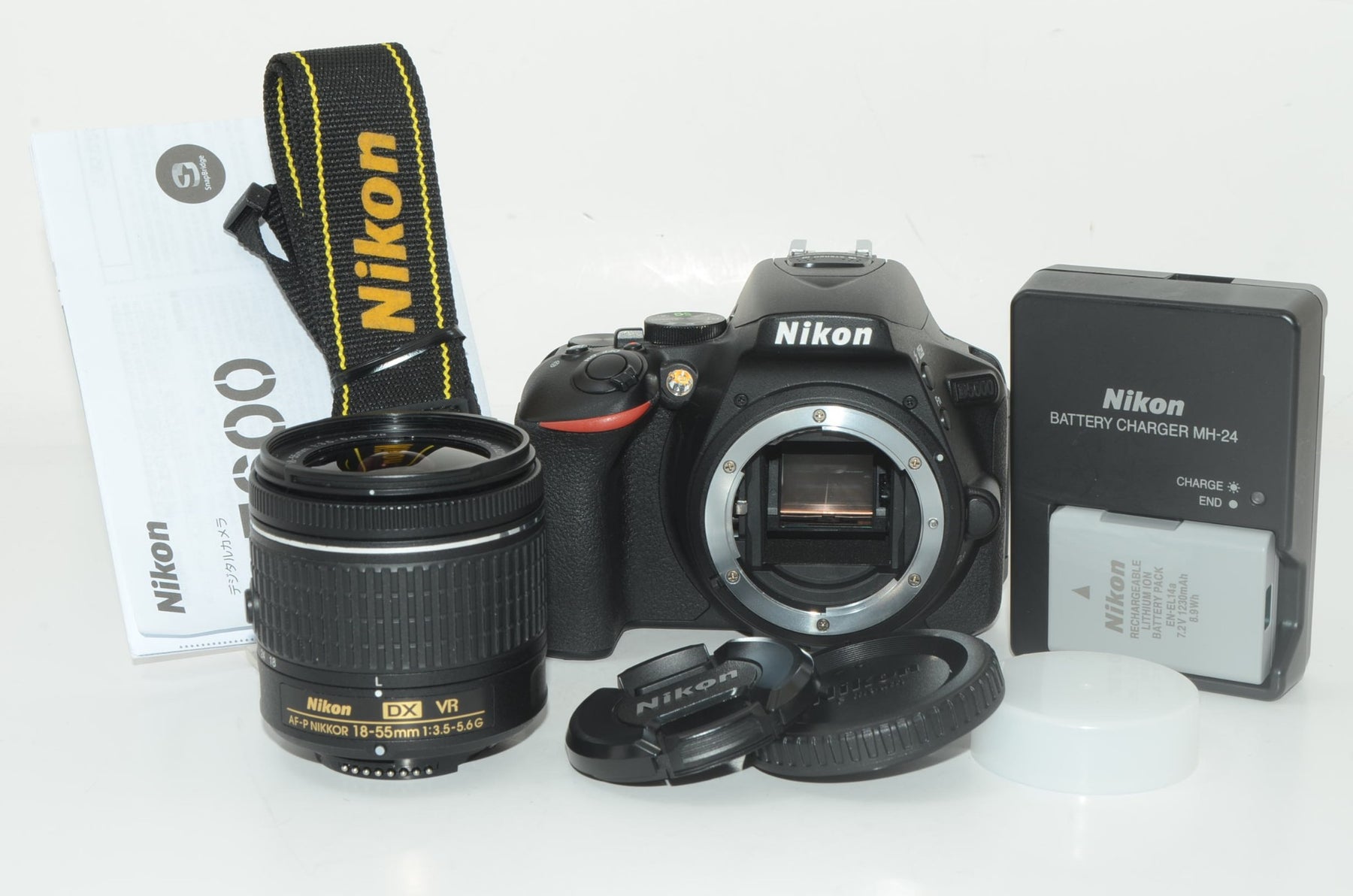 【外観特上級】Nikon D5600 AF-P 18-55 VR レンズキット D5600LKBK