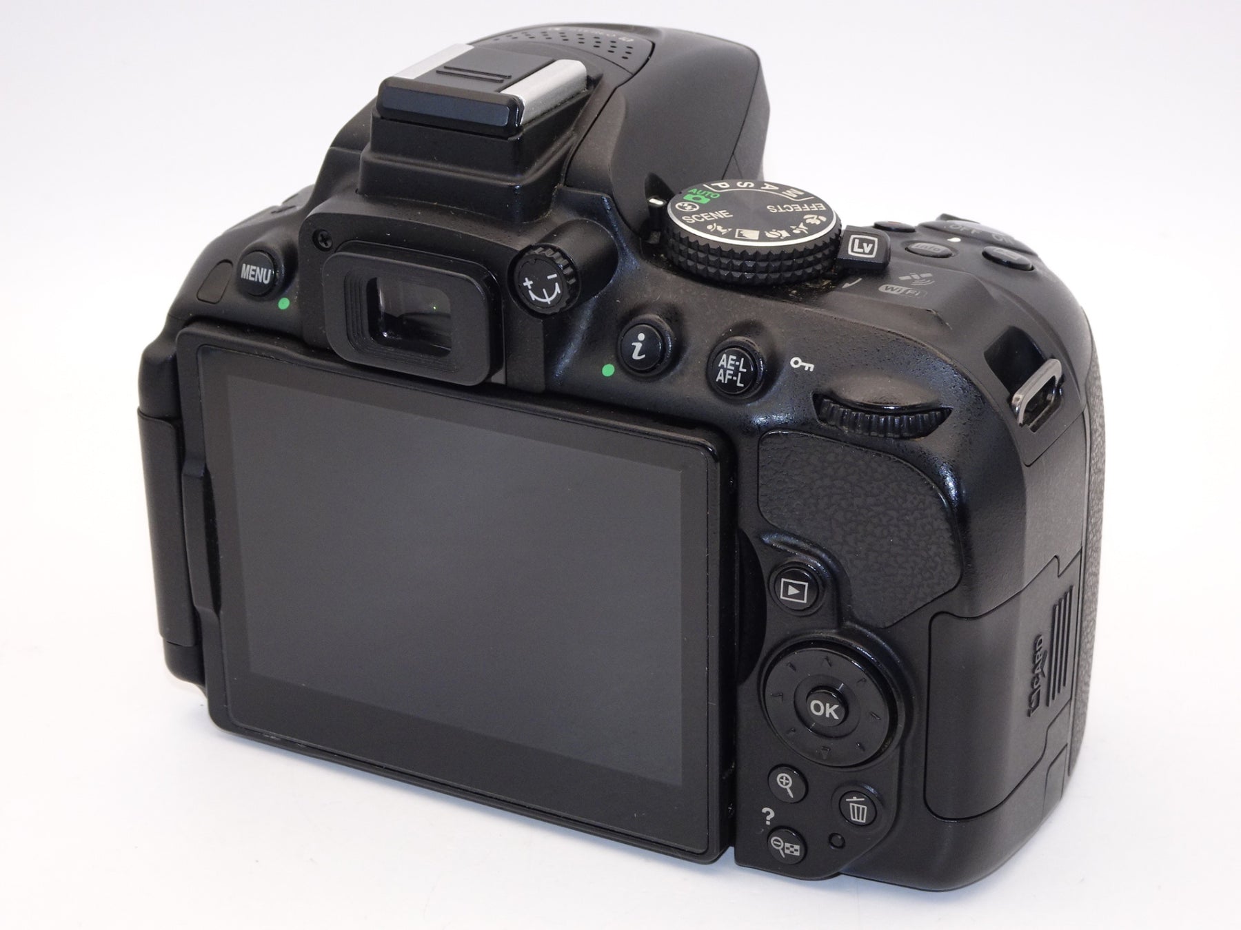 【外観並級】Nikon デジタル一眼レフカメラ D5300 18-55mm VR II レンズキット ブラック