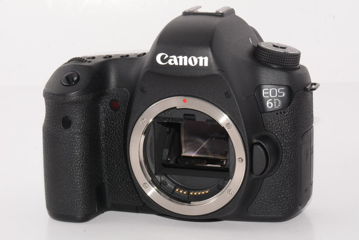 【外観特上級】Canon デジタル一眼レフカメラ EOS 6D レンズキット EF24-70mm F4L IS USM付属 EOS6D2470ISLK