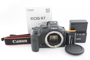 【外観並級】Canon  ミラーレス一眼カメラ EOS R7 ボディ