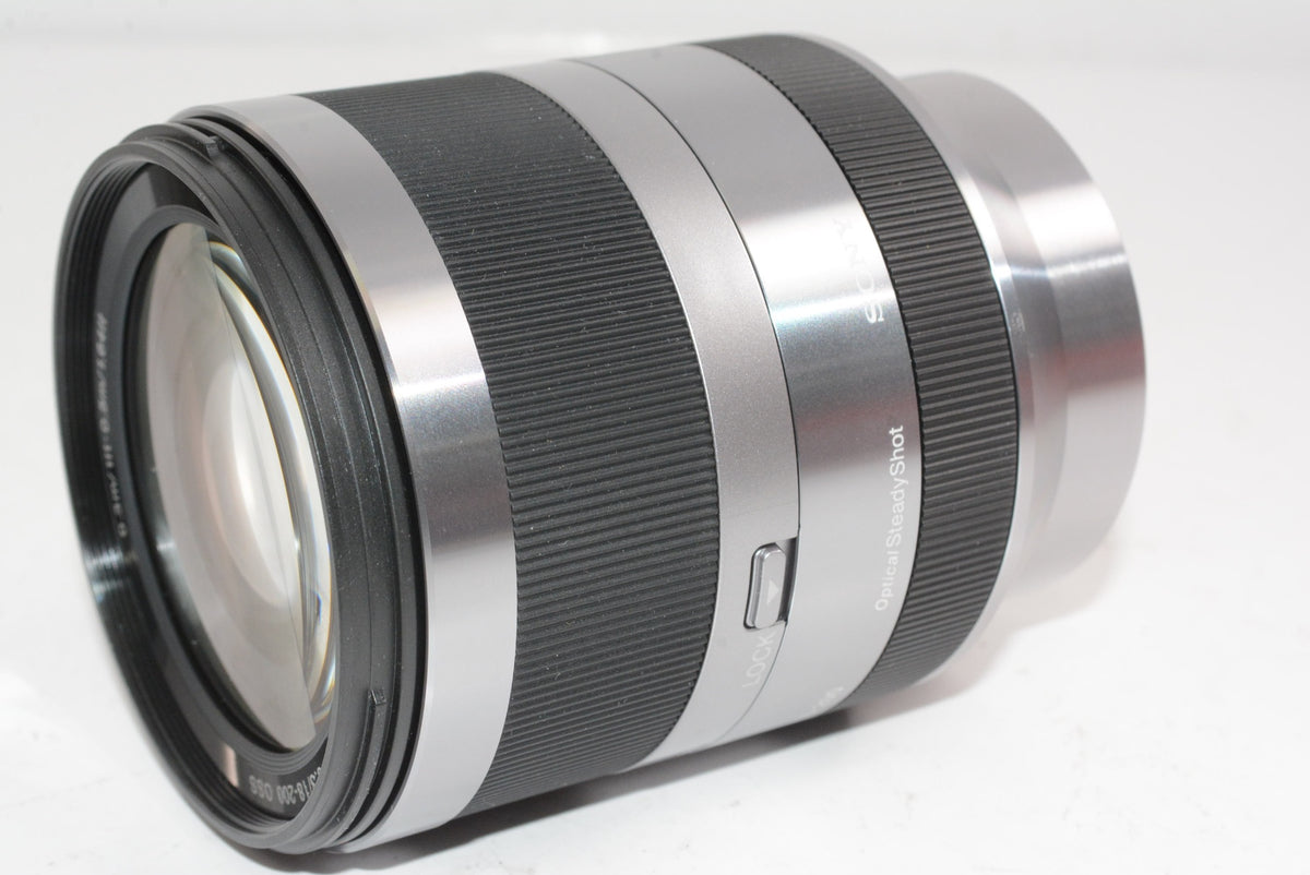 【外観特上級】ソニー SONY 高倍率ズームレンズ E 18-200mm F3.5-6.3 OSS SEL18200
