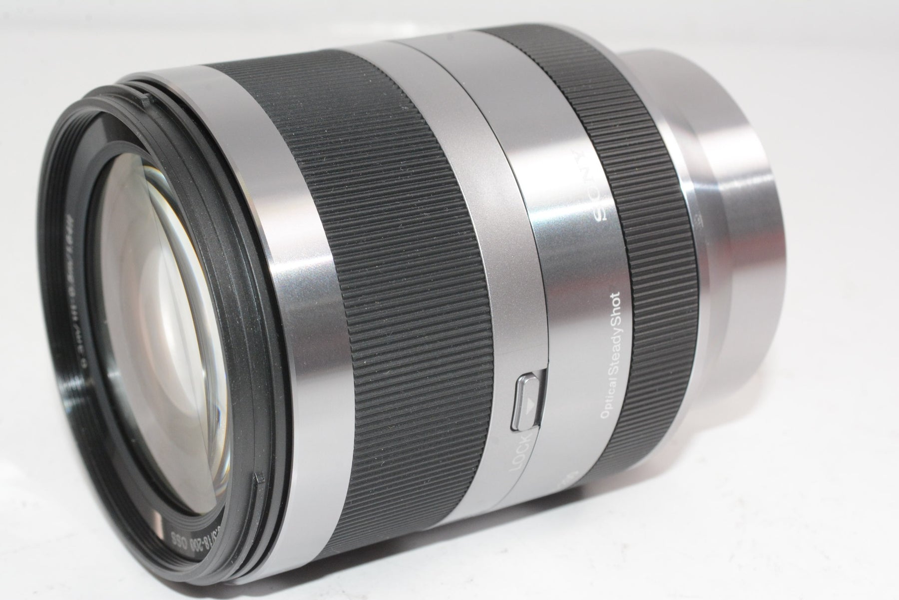 【外観特上級】ソニー SONY 高倍率ズームレンズ E 18-200mm F3.5-6.3 OSS SEL18200