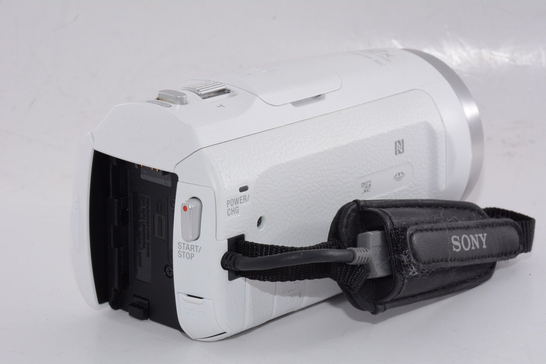 【外観並級】ソニー ビデオカメラ Handycam HDR-CX680 ホワイト