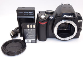 【外観特上級】Nikon デジタル一眼レフカメラ D40X ボディ