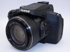 【外観並級】FUJIFILM コンパクトデジタルカメラ S1 ブラック