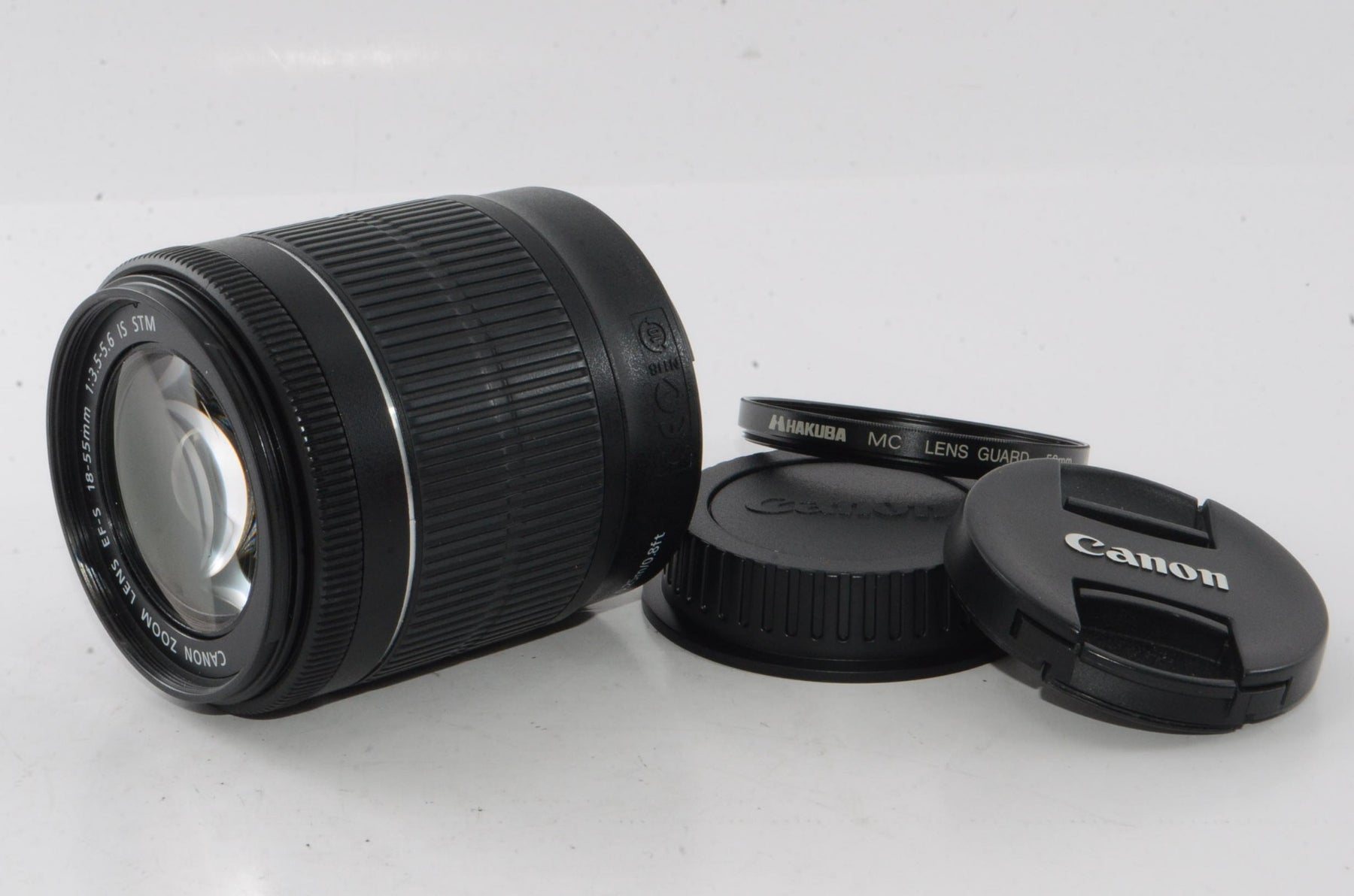 【外観特上級】Canon 標準ズームレンズ EF-S18-55mm F3.5-5.6 IS STM