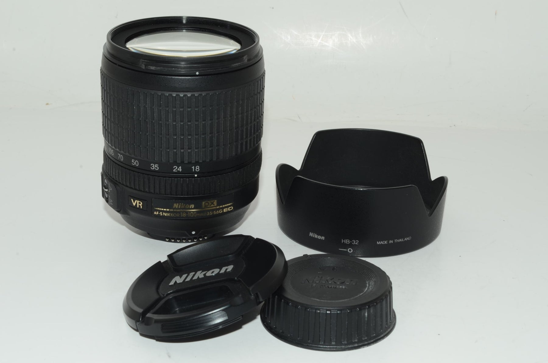 【外観特上級】Nikon 標準ズームレンズ AF-S DX NIKKOR 18-105mm f/3.5-5.6G ED VR ニコンDXフォーマット専用