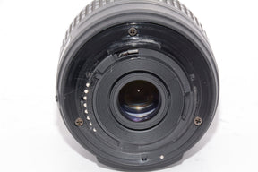 【外観並級】Nikon 標準ズームレンズ AF-S DX NIKKOR 18-55mm f/3.5-5.6G VR II