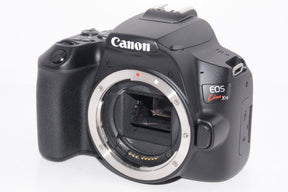 【外観特上級】Canon デジタル一眼レフカメラ EOS Kiss X10 標準ズームキット ブラック