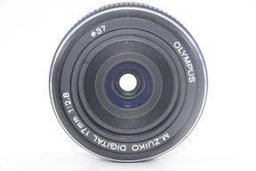 【外観特上級】OLYMPUS パンケーキレンズ M.ZUIKO DIGITAL 17mm F2.8 ブラック