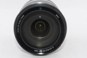 【外観特上級】ソニー SONY 高倍率ズームレンズ E 18-200mm F3.5-6.3 OSS SEL18200