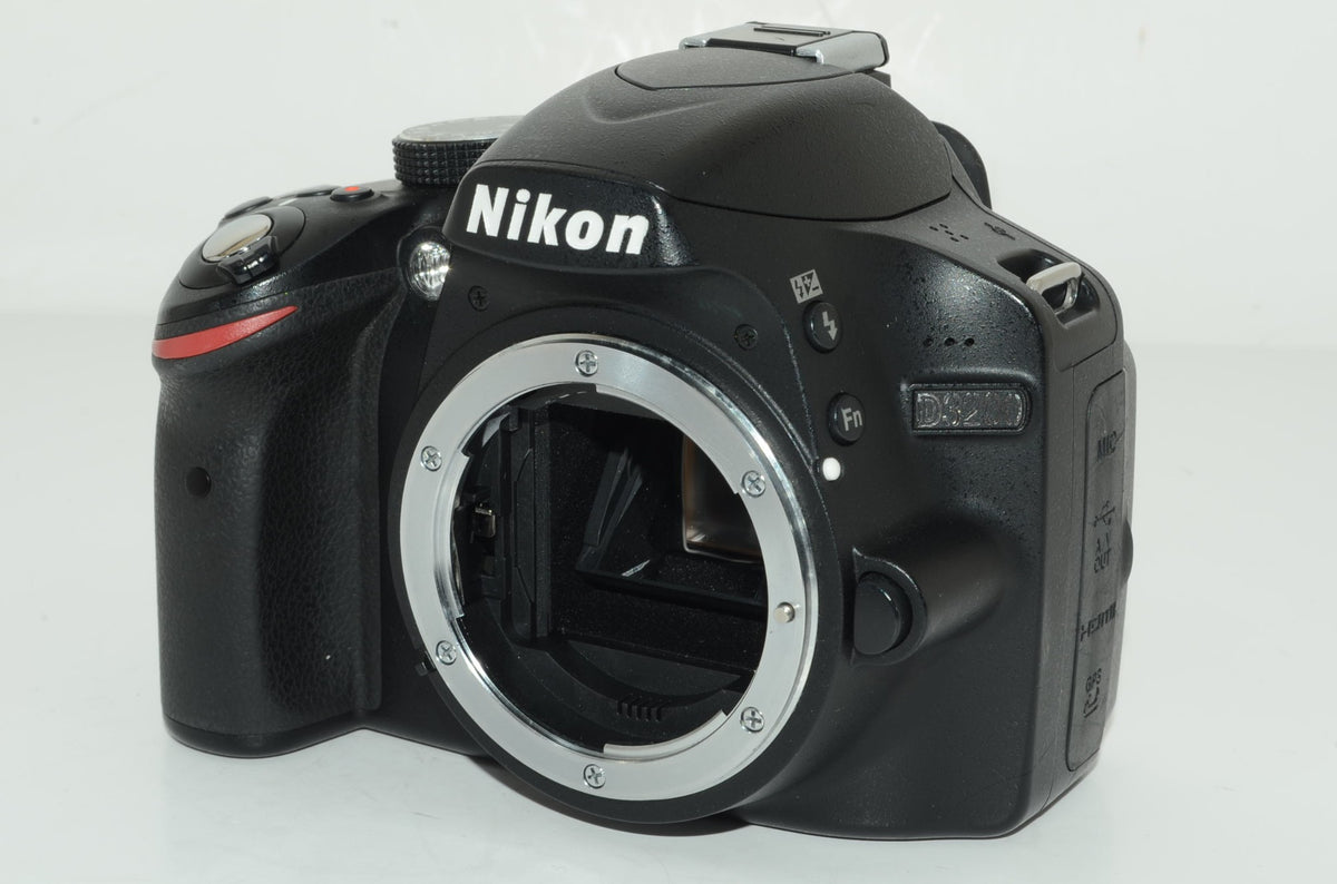 【外観特上級】Nikon デジタル一眼レフカメラ D3200 ボディー ブラック D3200BK