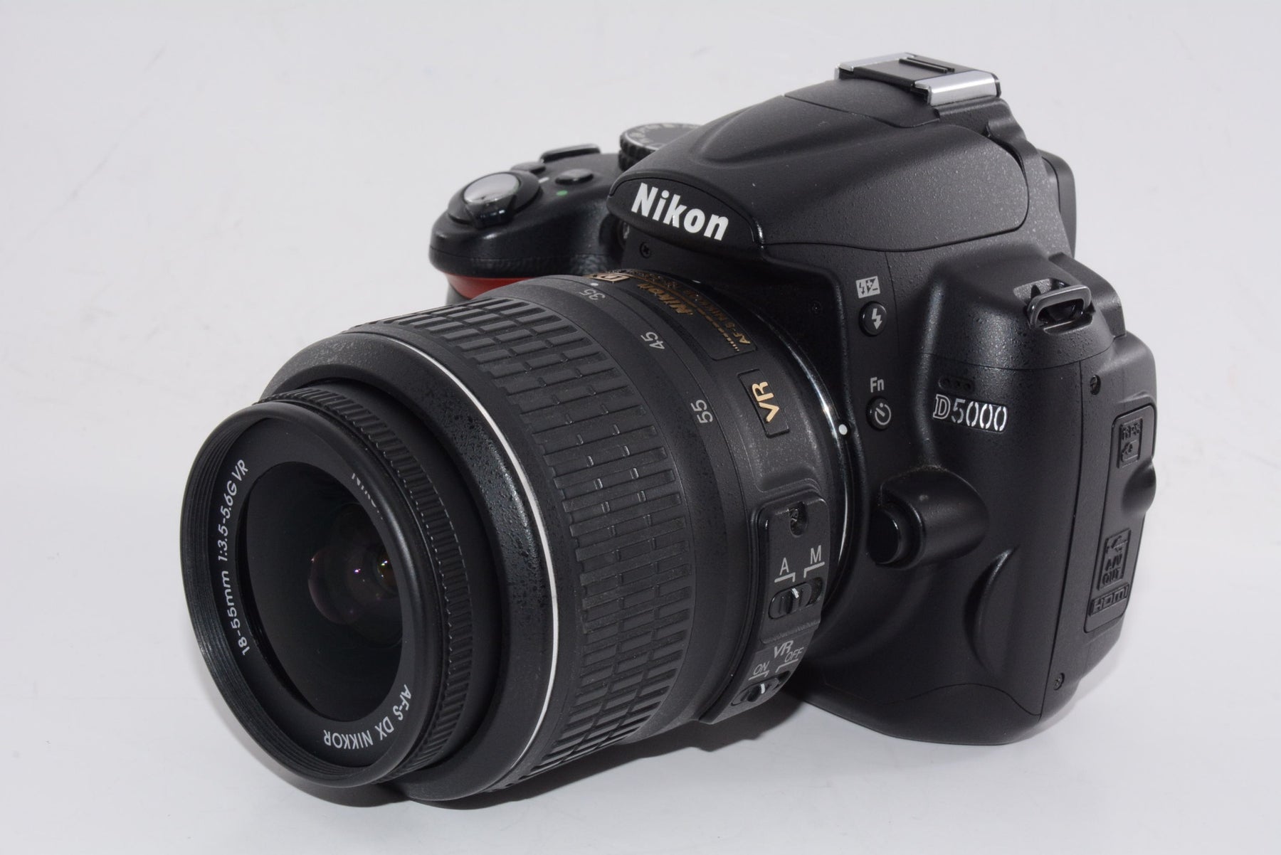 【外観並級】Nikon デジタル一眼レフカメラ D5000 レンズキット D5000LK