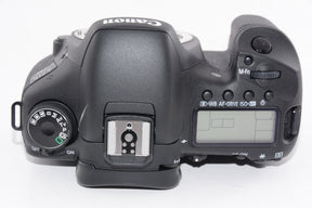 【外観特上級】Canon デジタル一眼レフカメラ EOS 7D ボディ EOS7D