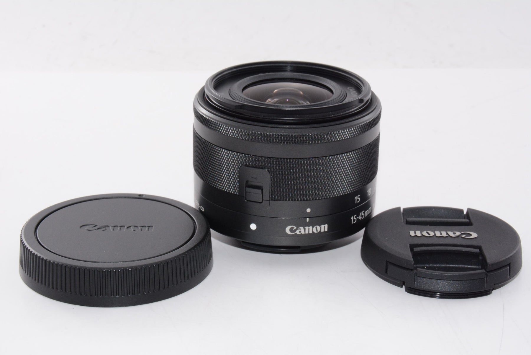 【外観特上級】Canon 標準ズームレンズ EF-M15-45mm F3.5-6.3IS STM
