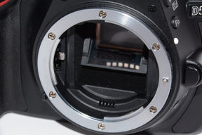 【外観特上級】Nikon デジタル一眼レフカメラ D5300 ブラック