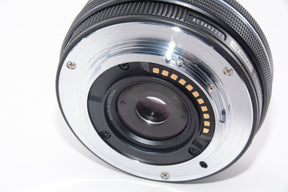 【外観特上級】OLYMPUS 電動式パンケーキズームレンズ M.ZUIKO DIGITAL ED 14-42mm F3.5-5.6 EZ BLK