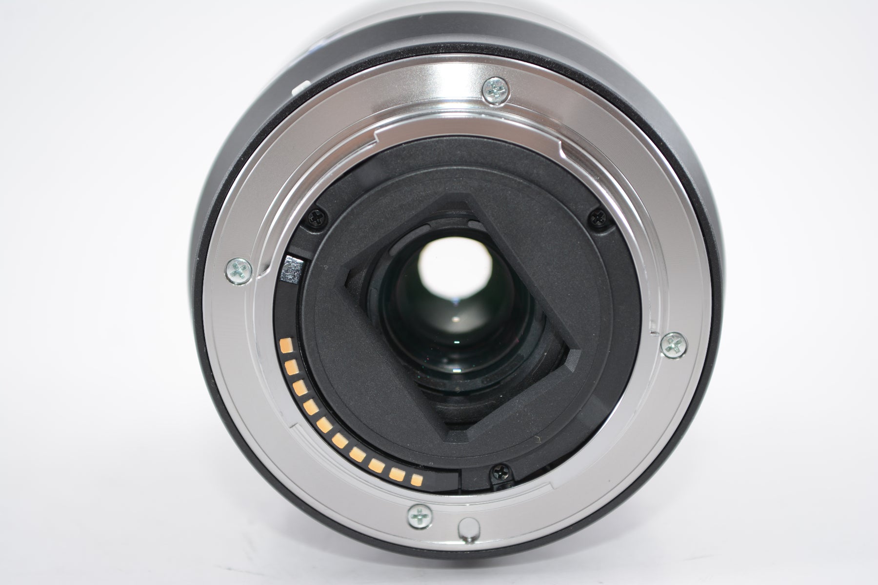 【外観特上級】ソニー SONY 標準ズームレンズ Vario-Tessar T* E 16-70mm F4 ZA OSS ソニー Eマウント用 APS-C専用 SEL1670Z